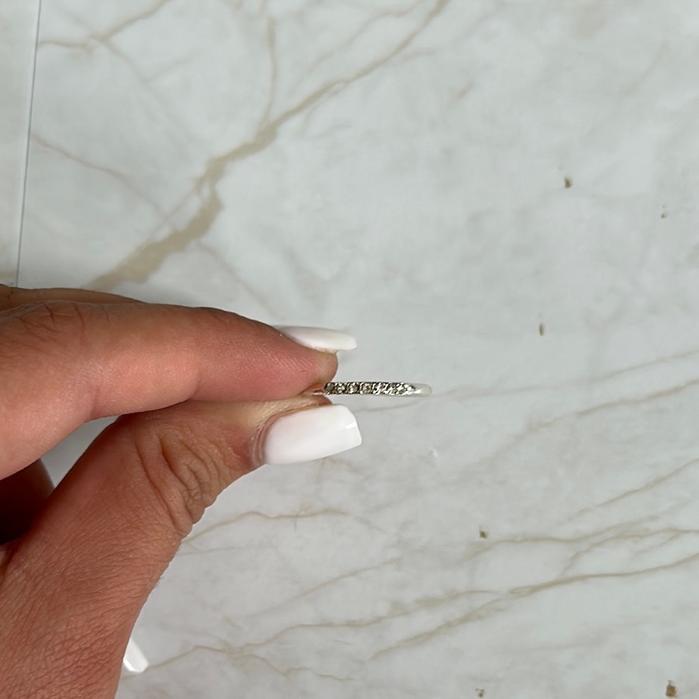 Elegant Silver Women's Ring